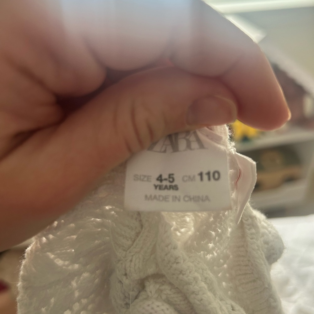 Zara Ivory Knit Top - Picture 3 of 3
